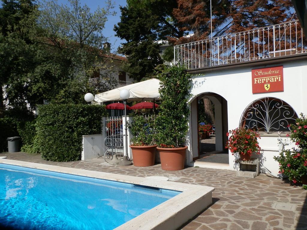 Hotel Nautic B&B Bellaria-Igea Marina Exterior foto